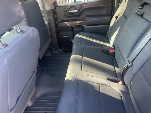 Used 2021 Chevrolet Silverado 1500 RST w/ Z71 Off-Road Package image 11