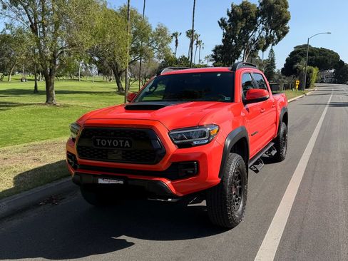 Used 2023 Toyota Tacoma TRD Pro image 1