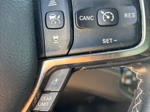 Used 2019 RAM 1500 Limited AWD/4WD image 16