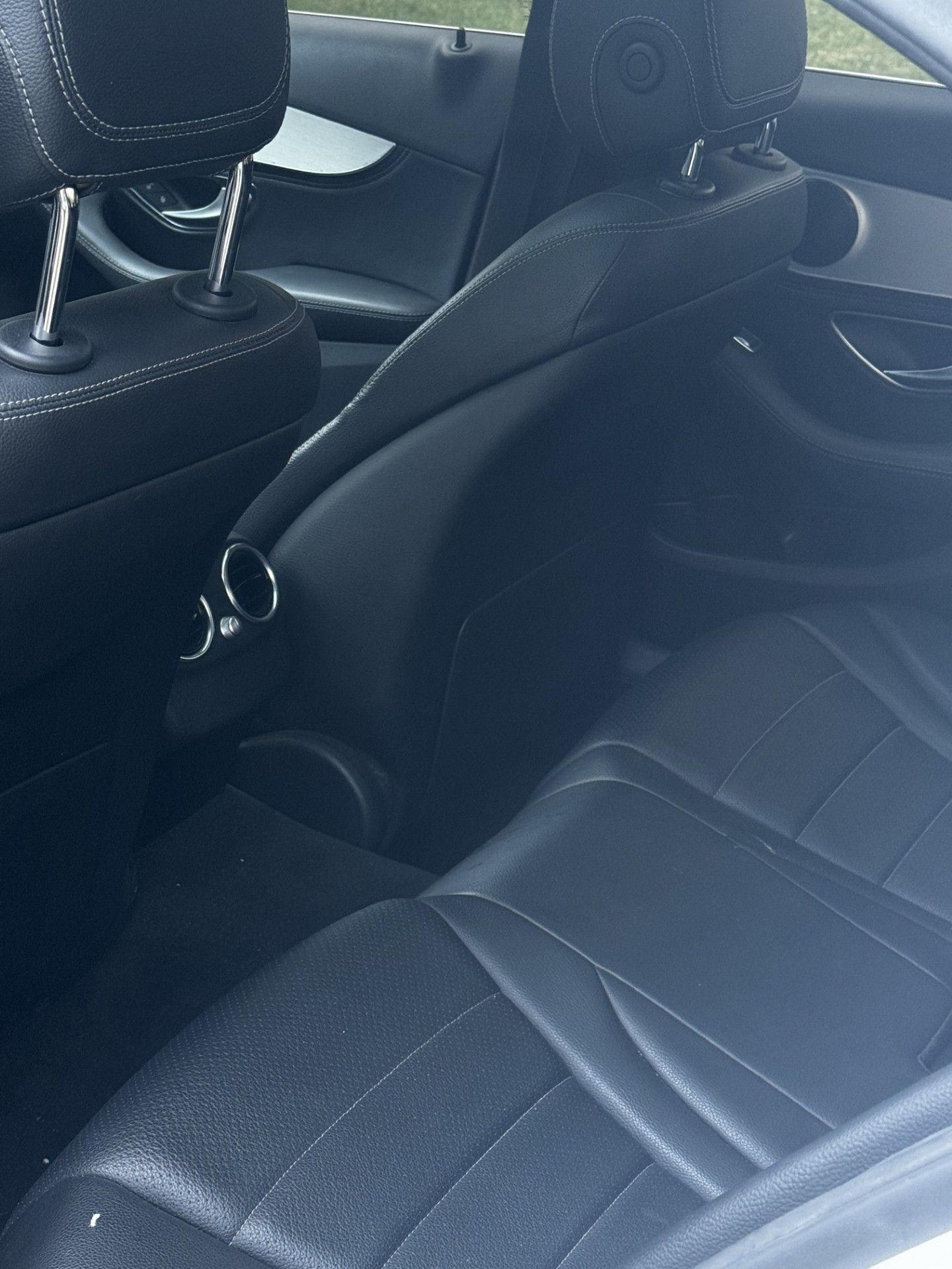 Used 2016 Mercedes-Benz C 300 Sedan image 5