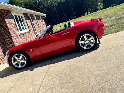 Used 2006 Pontiac Solstice Convertible w/ Premium Package