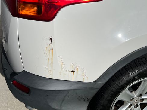 Used 2013 Toyota RAV4 XLE image 14