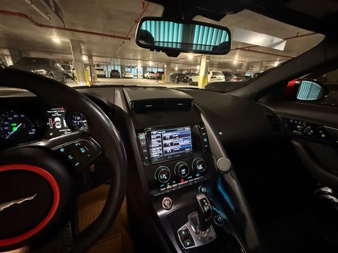 Used 2014 Jaguar F-TYPE S image 11