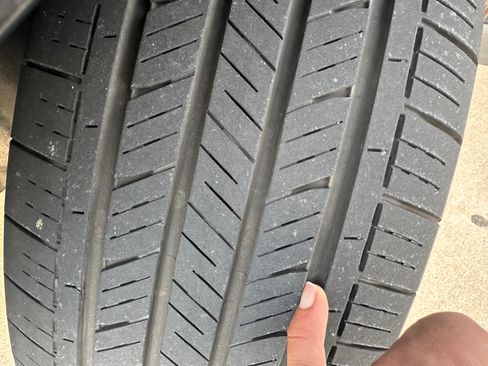 Used 2010 Volvo XC60 T6 R-Design image 14