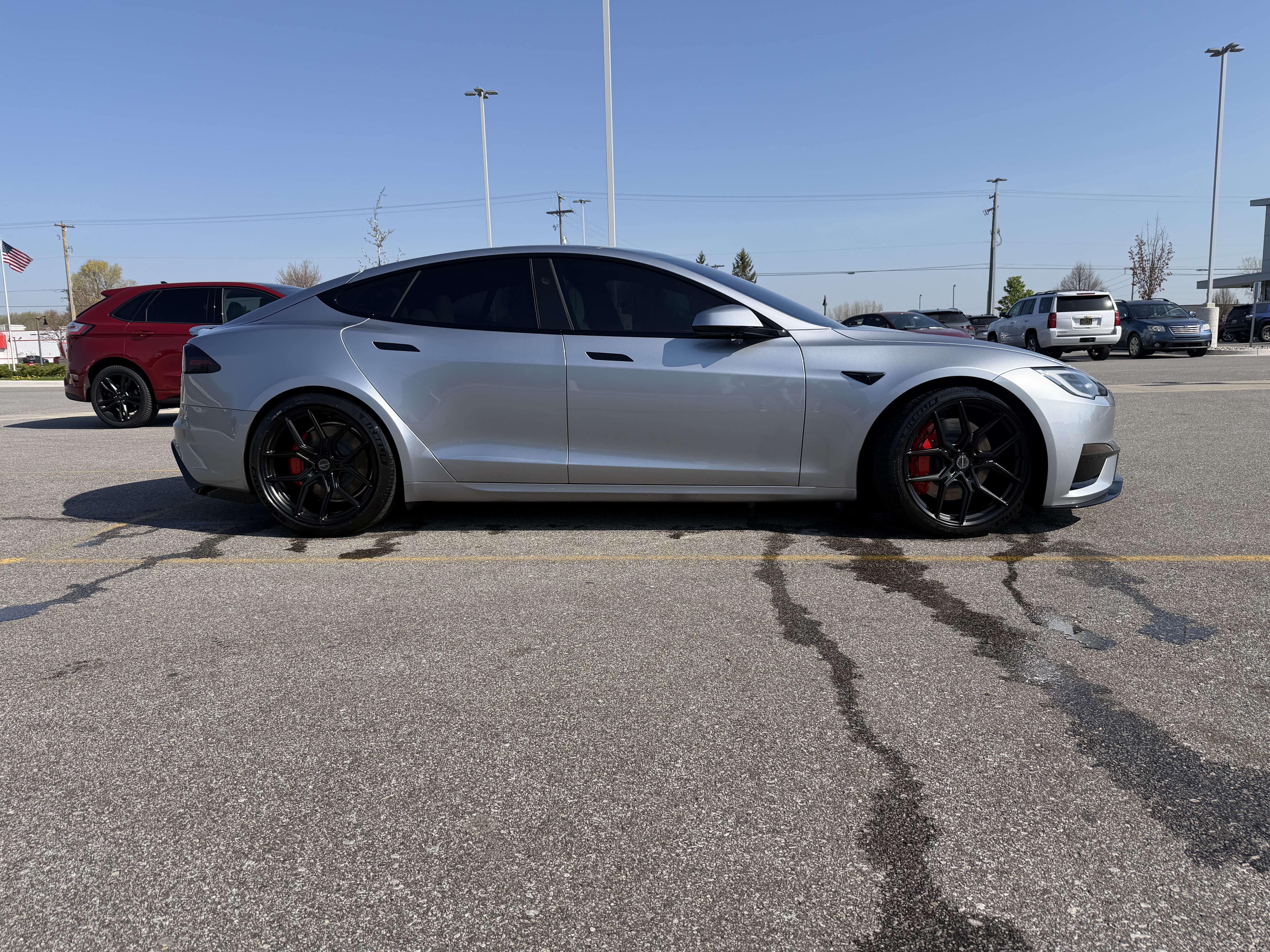 Used 2026 Tesla Model S Plaid AWD/4WD image 4