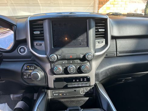 Used 2019 RAM 1500 Big Horn image 5