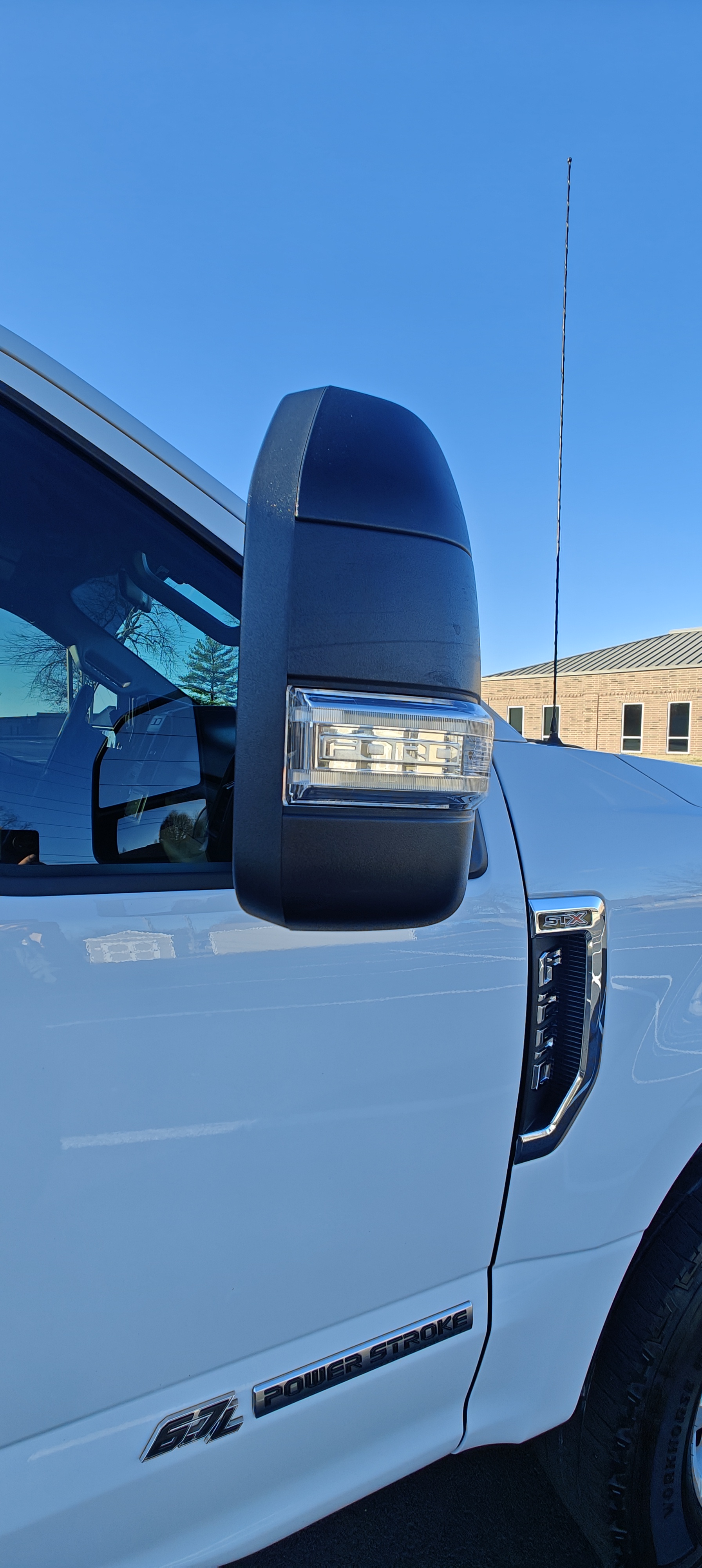 Used 2017 Ford F250 XL w/ STX Appearance Package AWD/4WD image 4