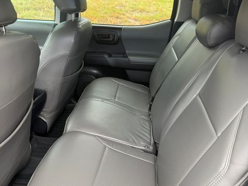 Used 2023 Toyota Tacoma SR AWD/4WD image 9