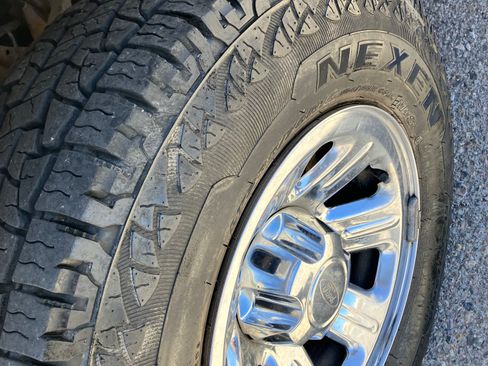 Used 2009 Ford Ranger XLT AWD/4WD image 9