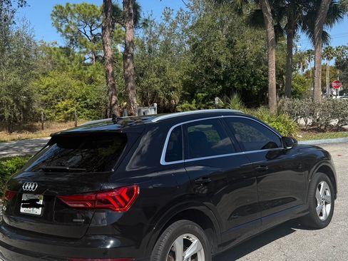 Used 2020 Audi Q3 2.0T Premium image 4