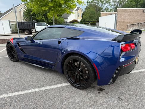 Used 2017 Chevrolet Corvette Grand Sport RWD image 8