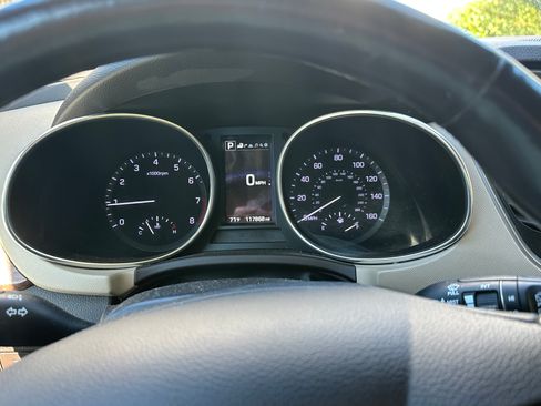 Used 2018 Hyundai Santa Fe SE Ultimate Sport Utility 4D w/ SE Ultimate Tech Package 03 image 8