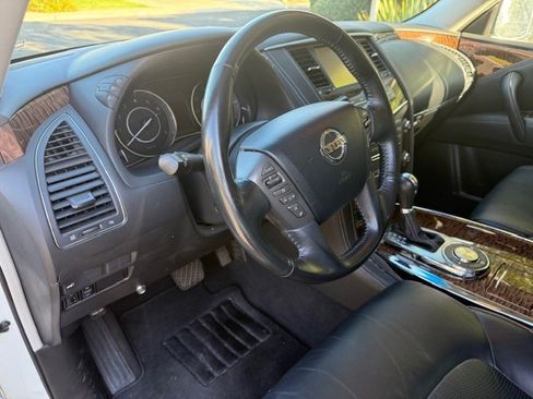 Used 2017 Nissan Armada SL w/ Moonroof Package image 2