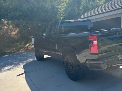 Used 2020 Chevrolet Silverado 1500 RST w/ All-Star Edition RWD image 15