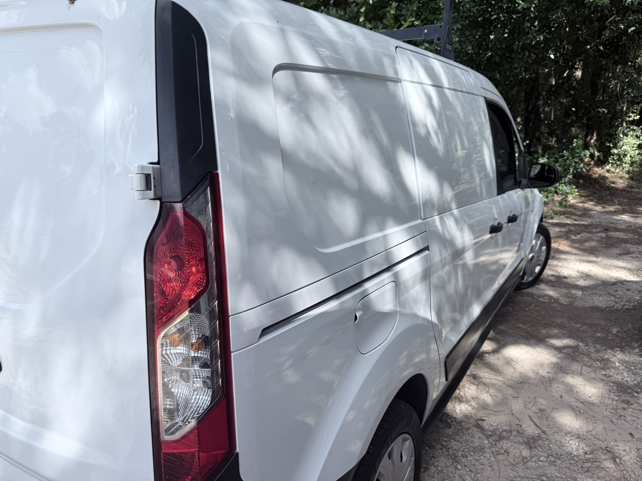 Used 2021 Ford Transit Connect XL FWD image 4
