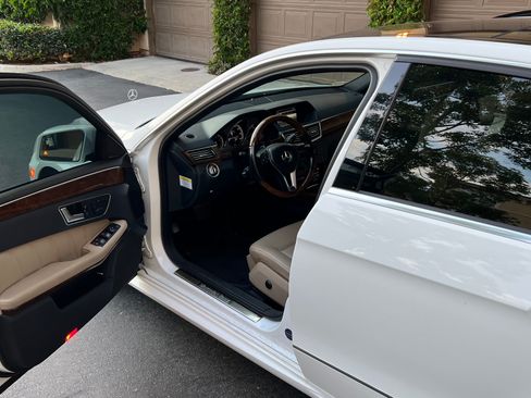 Used 2013 Mercedes-Benz E 350 Sedan image 8