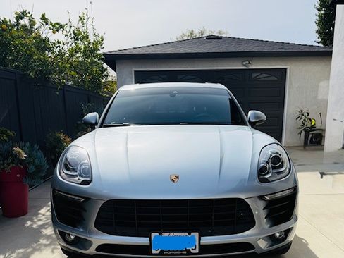 Used 2018 Porsche Macan Sport Edition image 6