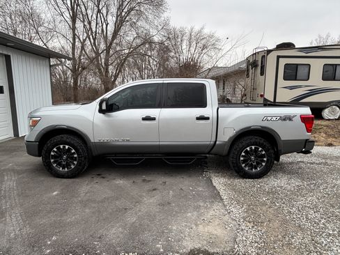 Used 2019 Nissan Titan PRO-4X w/ Pro-4x Convenience Package image 1