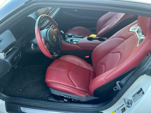 Used 2022 Toyota Supra Premium image 8