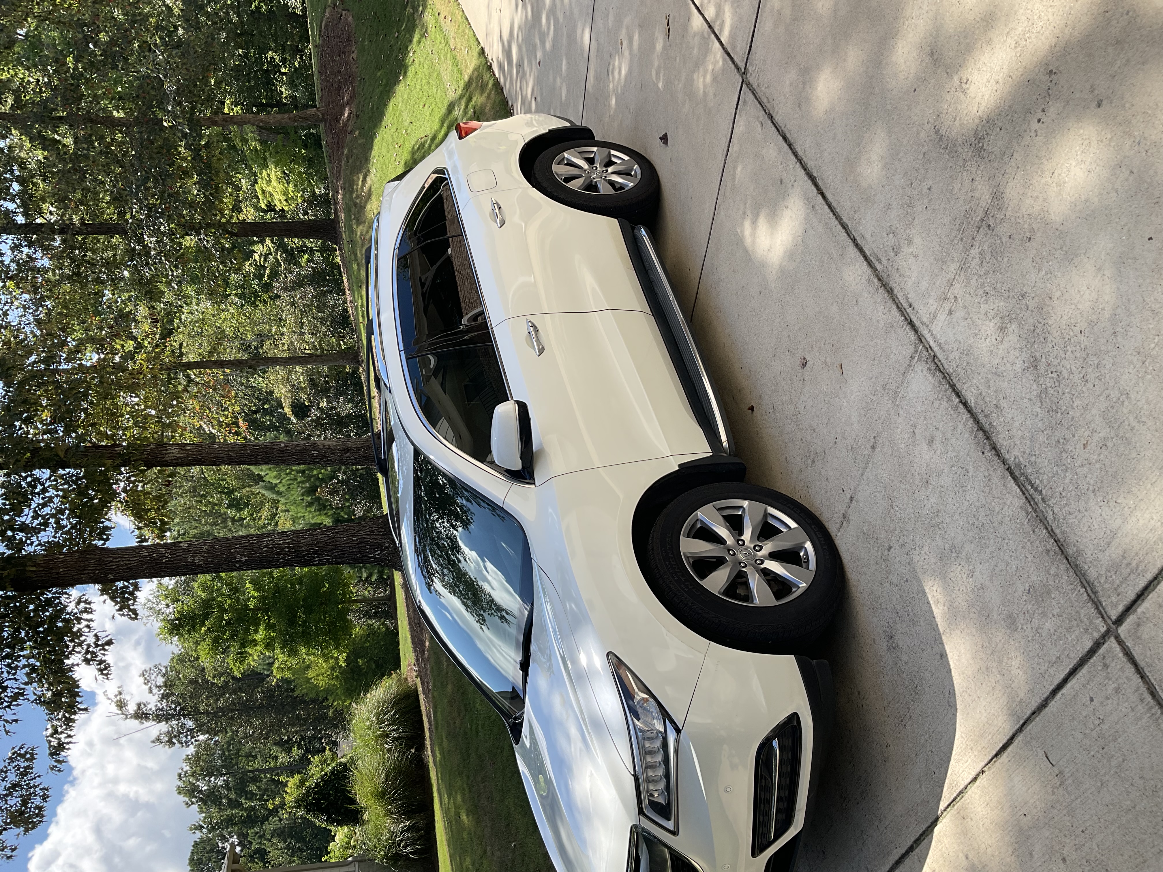 Used 2015 Acura MDX w/ Advance & Entertainment Pkg FWD image 5