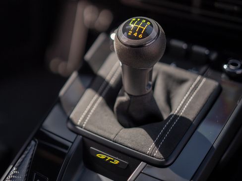 Used 2022 Porsche 911 GT3 image 12