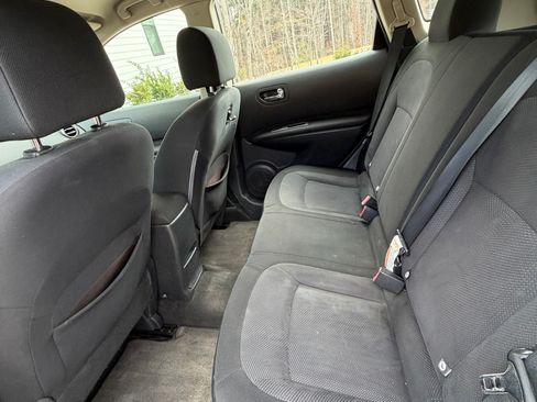 Used 2012 Nissan Rogue S image 10