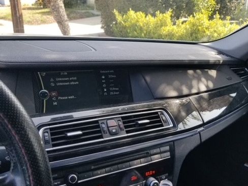 Used 2012 BMW 750Li RWD image 5