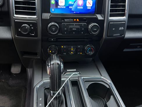 Used 2016 Ford F150 XLT w/ Equipment Group 302A Luxury image 22