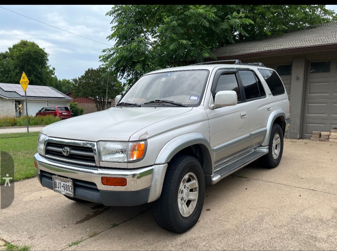 Used 1997 Toyota 4Runner Limited AWD/4WD image 2