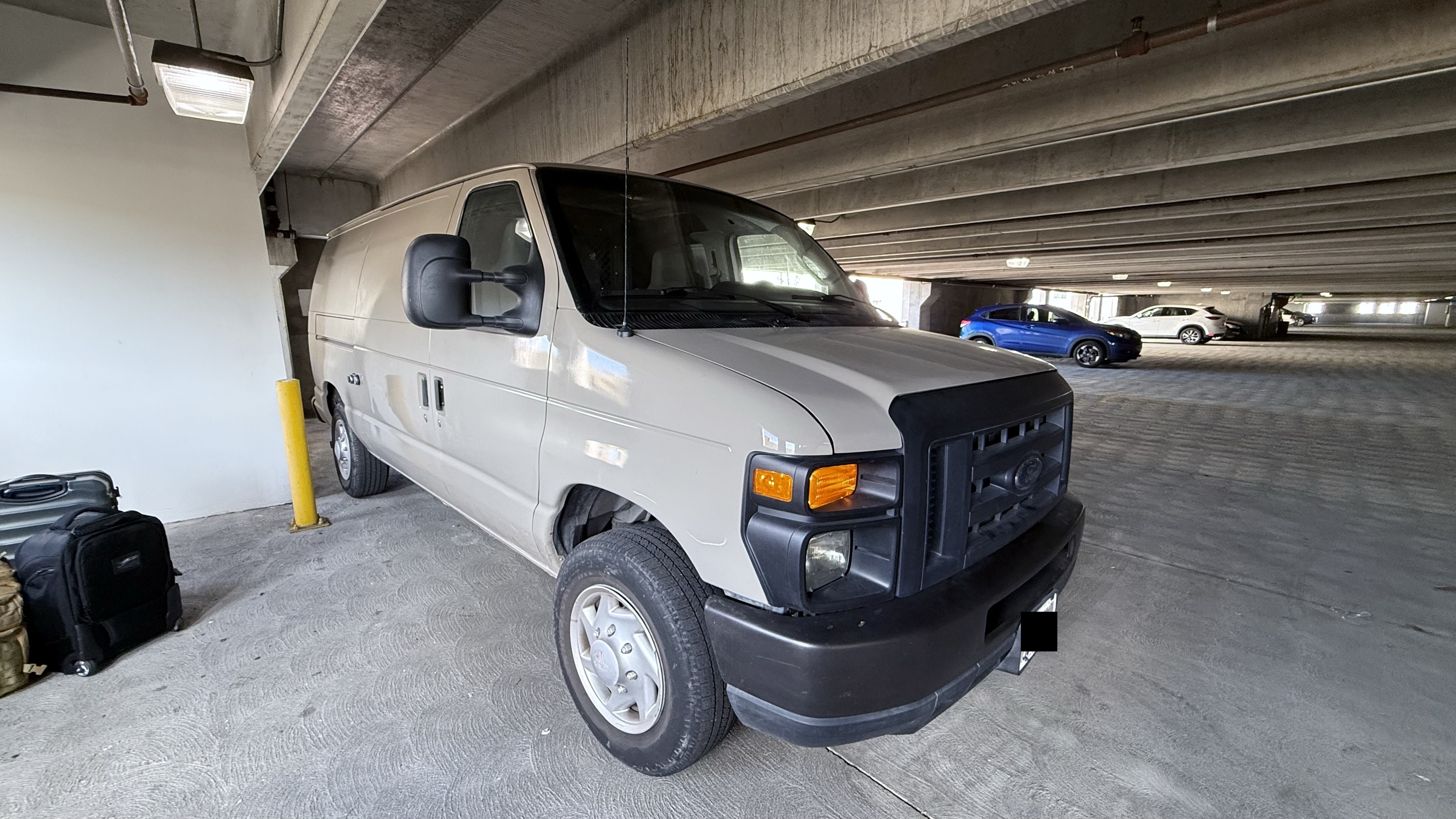 Used 2013 Ford E-150 and Econoline 150 w/ PWR Group RWD image 1