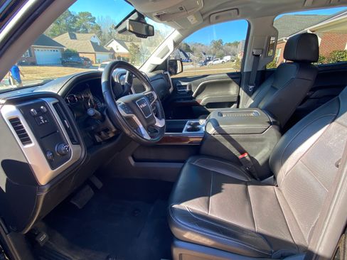 Used 2018 GMC Sierra 1500 SLT w/ Enhanced Driver Alert Package RWD image 5