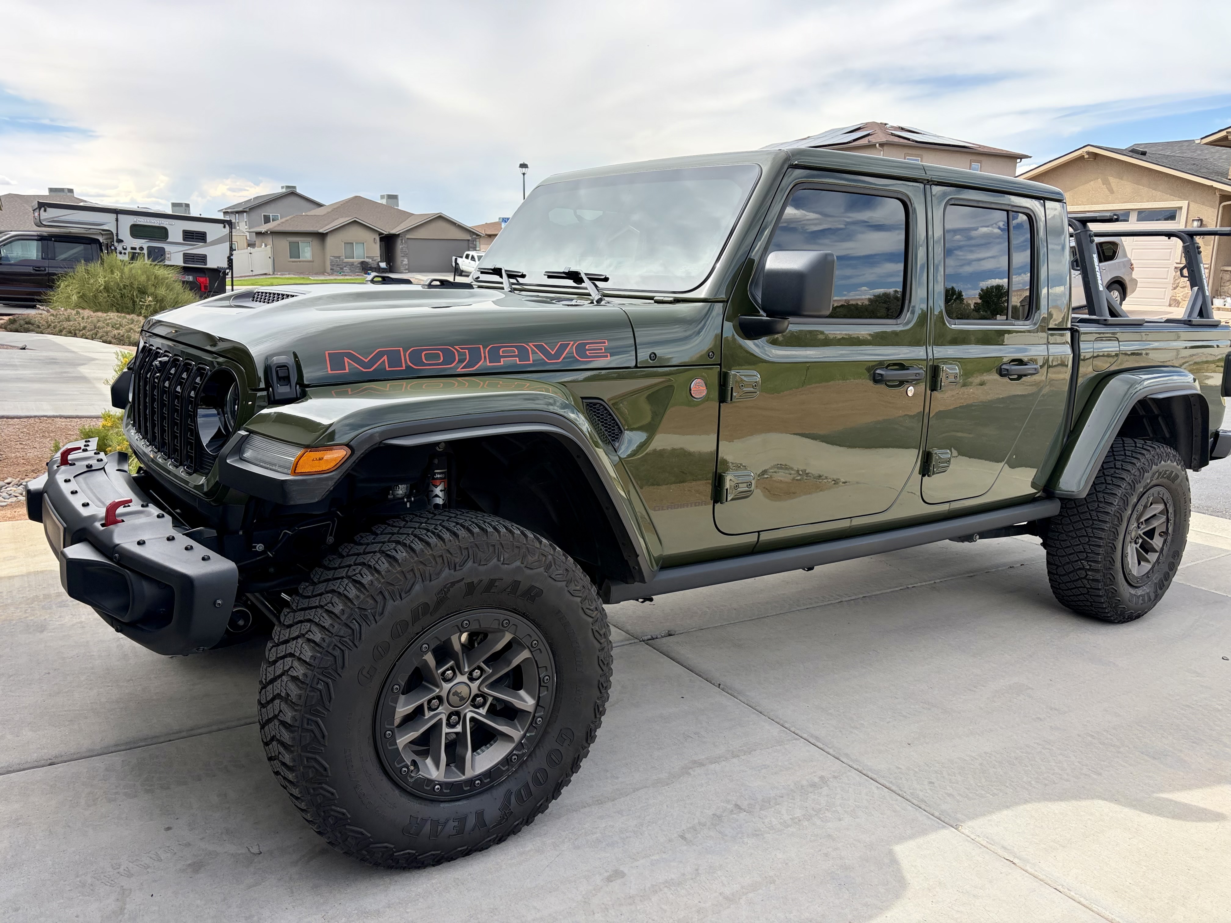 Used 2022 Jeep Gladiator Mojave w/ LED Lighting Group AWD/4WD image 1