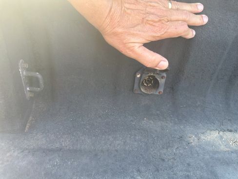 Used 1999 Ford F250 2WD SuperCab Super Duty image 20