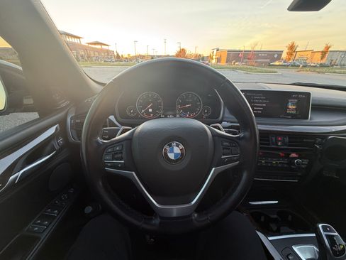 Used 2018 BMW X5 xDrive50i image 18