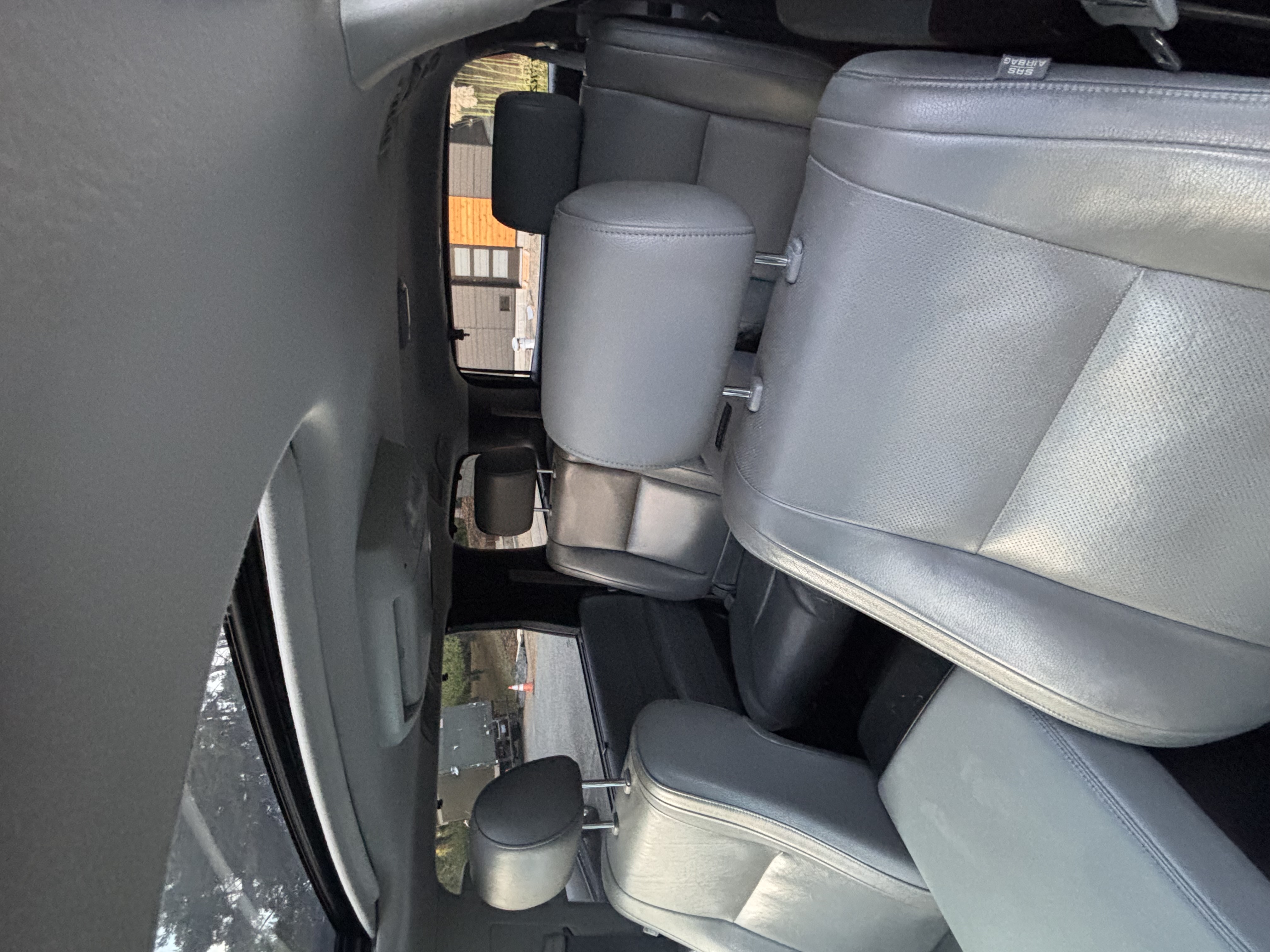 Used 2010 Toyota Sequoia Platinum AWD/4WD image 9