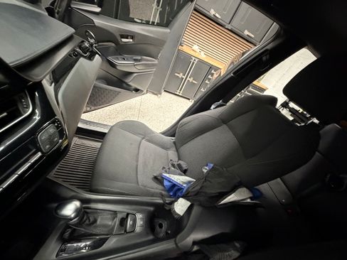 Used 2018 Toyota C-HR XLE image 14