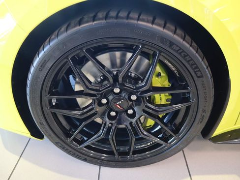 Used 2023 Chevrolet Corvette Z06 image 16