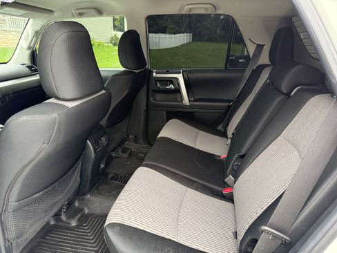 Used 2021 Toyota 4Runner SR5 image 22