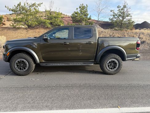Used 2024 Ford Ranger Raptor image 1