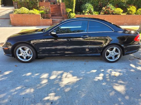 Used 2004 Mercedes-Benz CLK 500 Coupe image 10