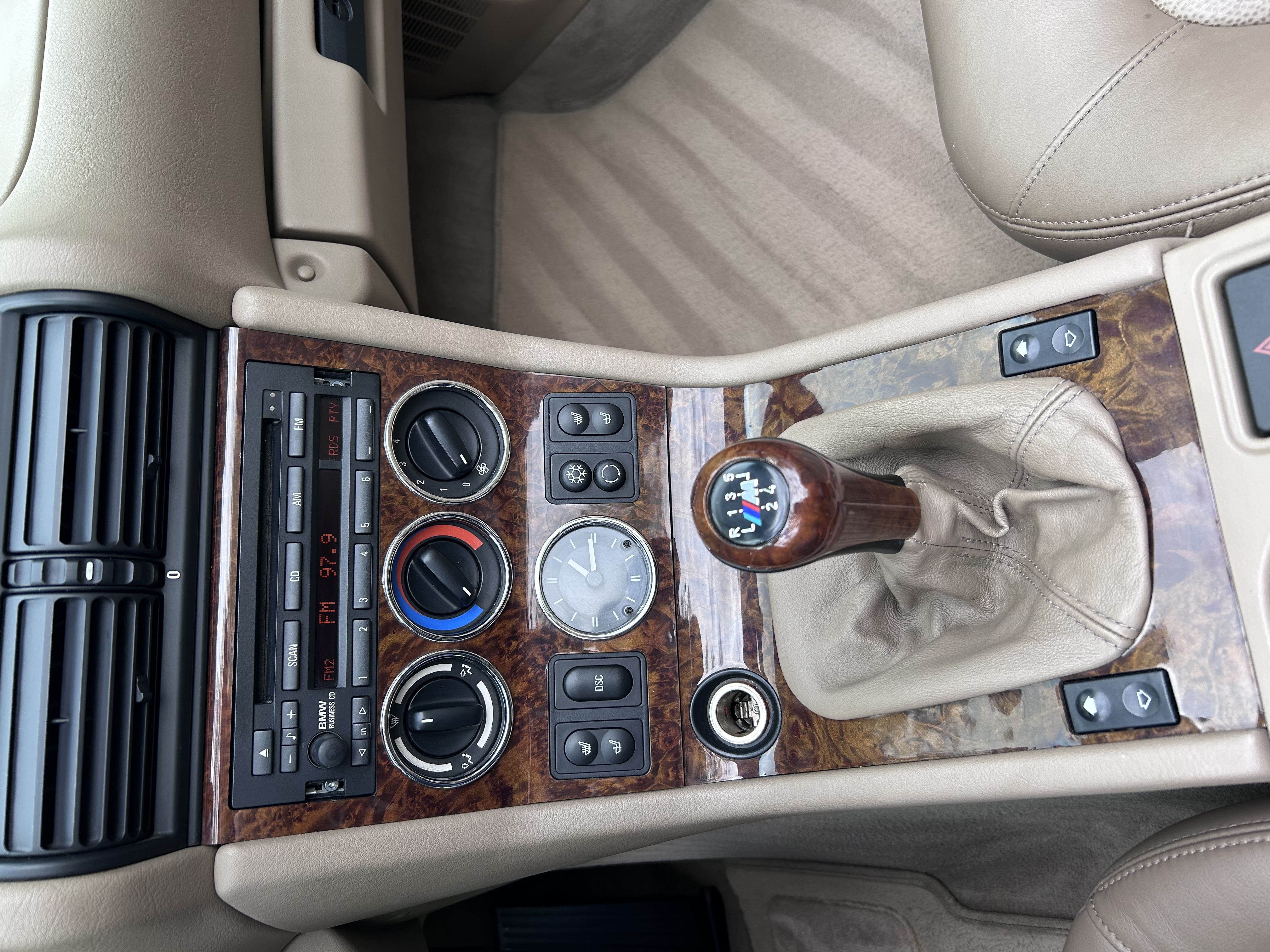 Used 2000 BMW Z3 2.5i RWD image 13