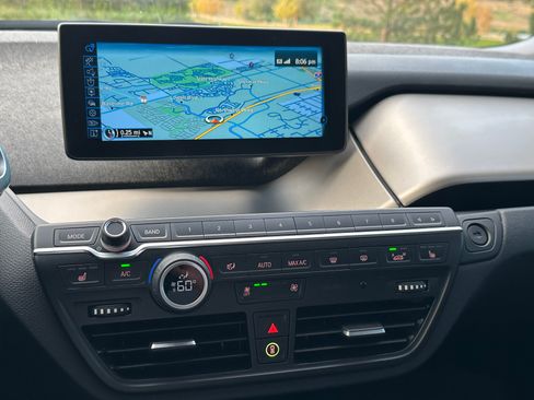 Used 2017 BMW i3 RWD image 12