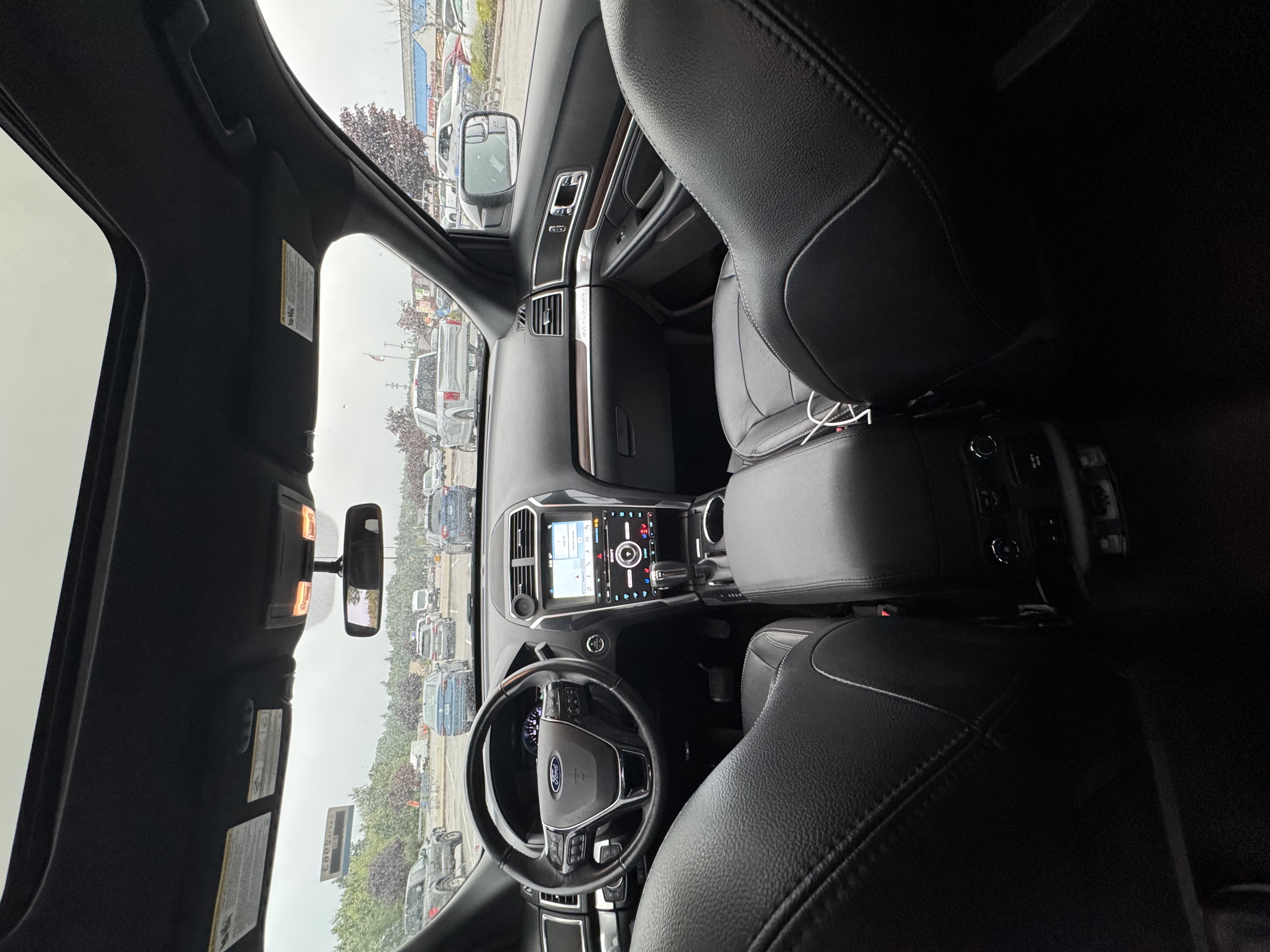Used 2018 Ford Explorer Limited AWD/4WD image 11