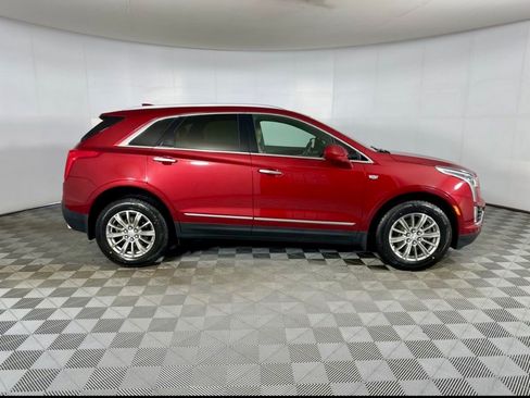 Used 2019 Cadillac XT5 Luxury image 12