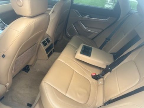 Used 2021 Jaguar XF S image 4