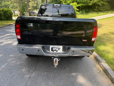 Used 2016 RAM 2500 Big Horn RWD image 4