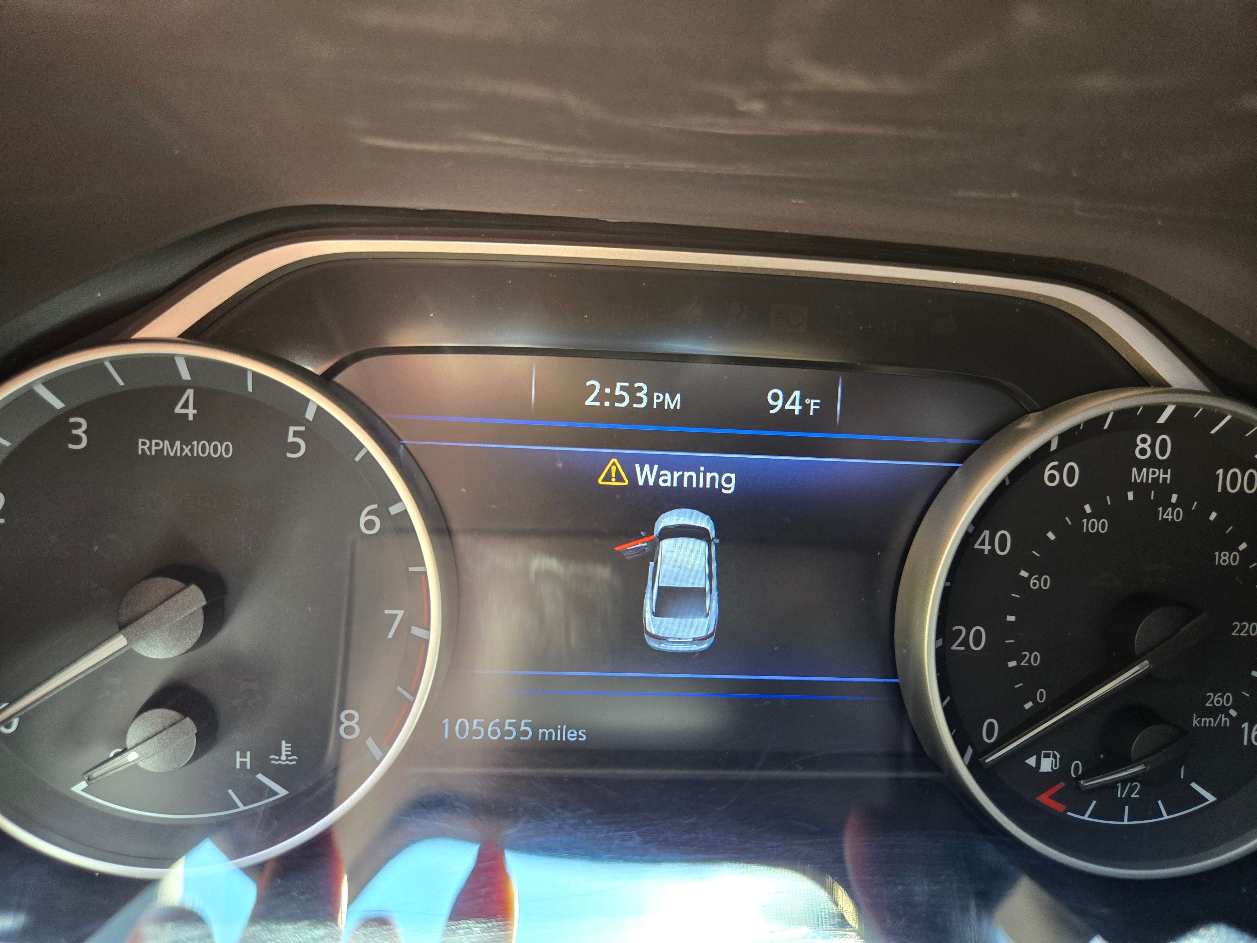 Used 2016 Nissan Maxima SR FWD image 12