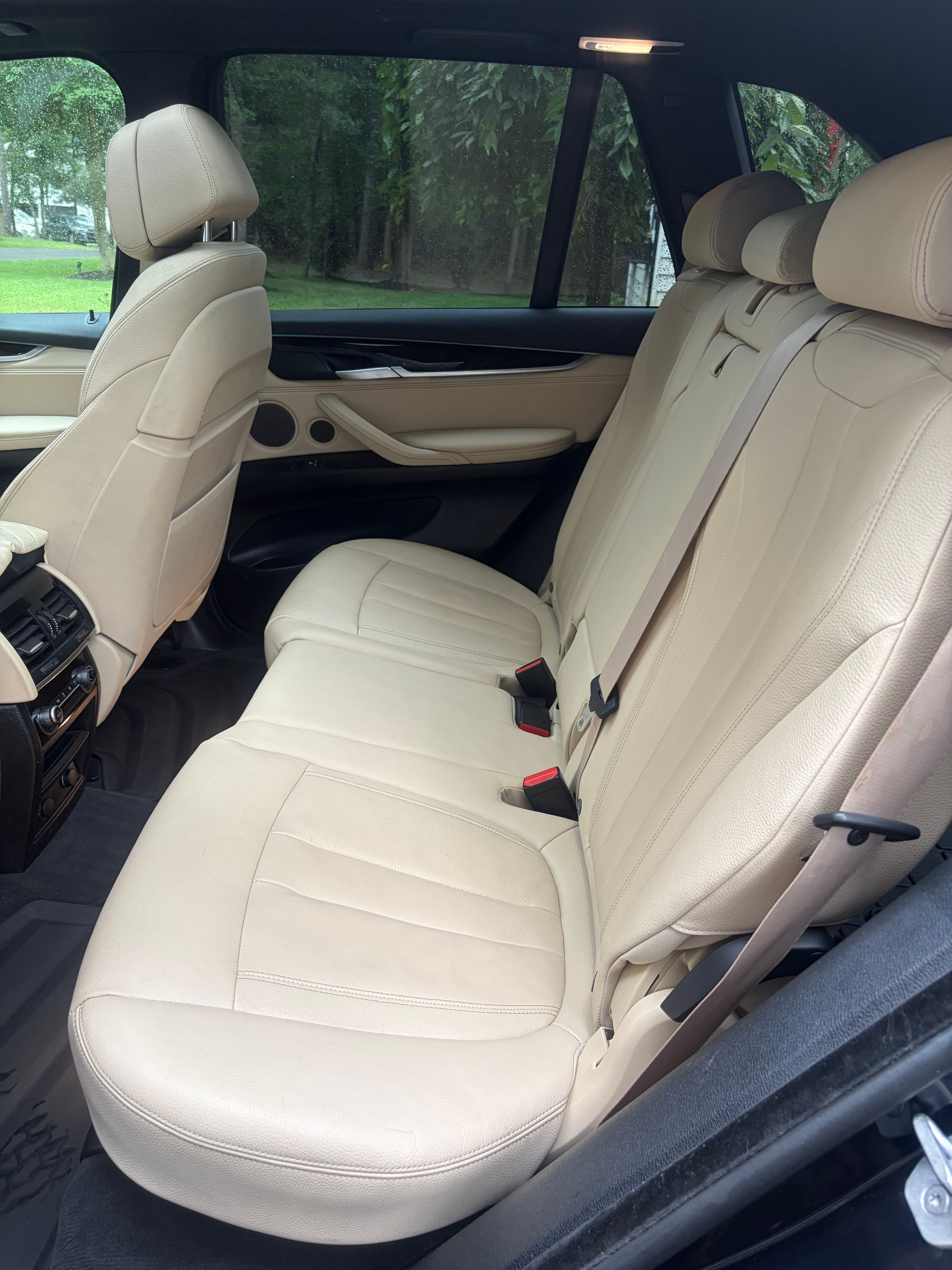 Used 2018 BMW X5 xDrive35i w/ M Sport Package AWD/4WD image 10