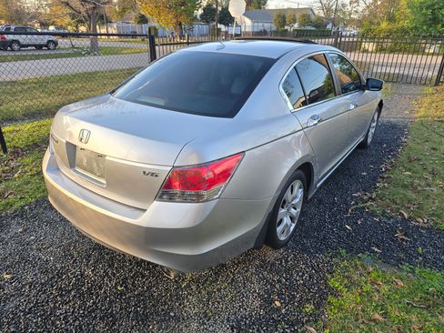 Used 2009 Honda Accord EX-L image 18
