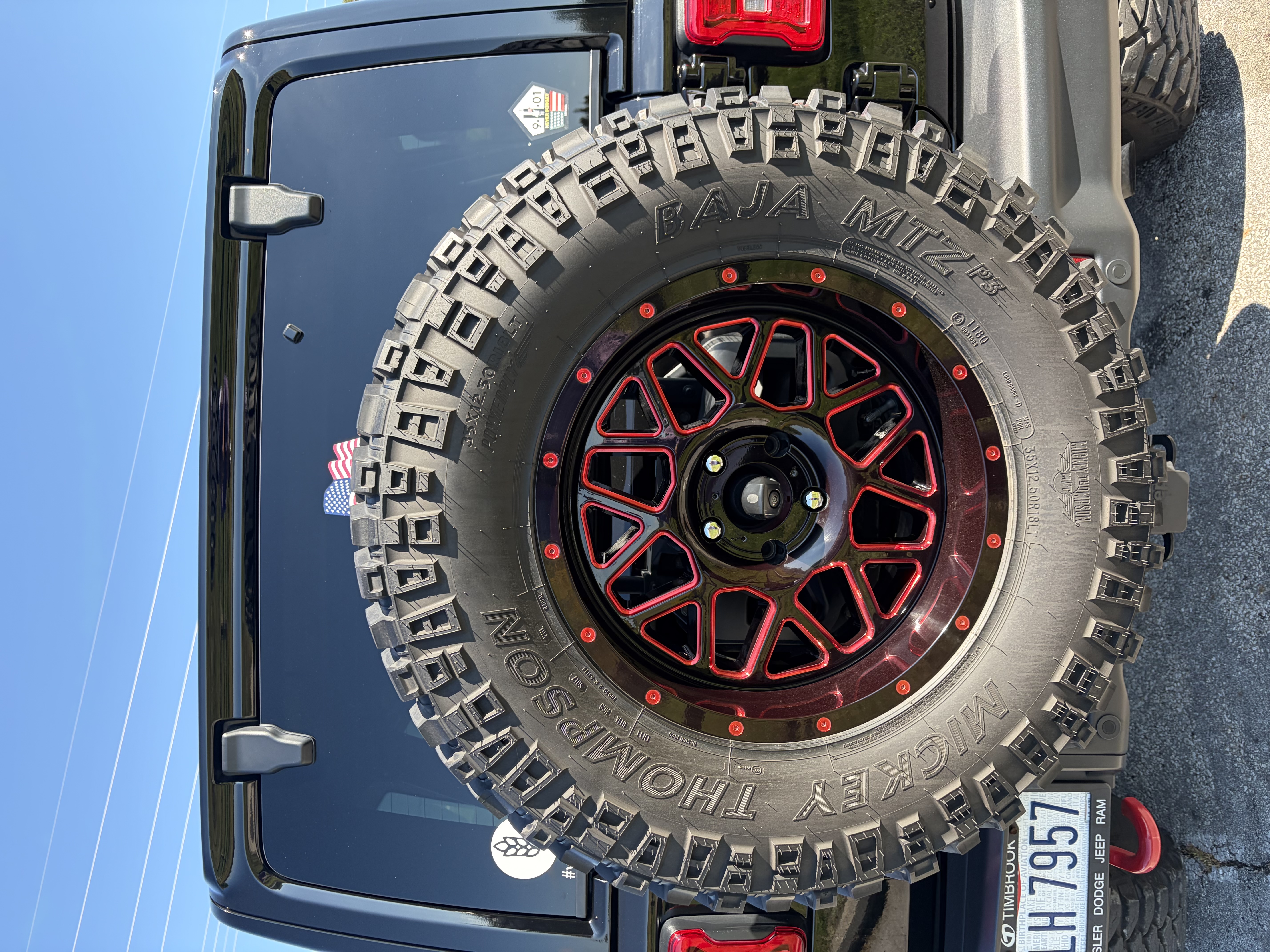 Used 2018 Jeep Wrangler Unlimited Rubicon AWD/4WD image 14